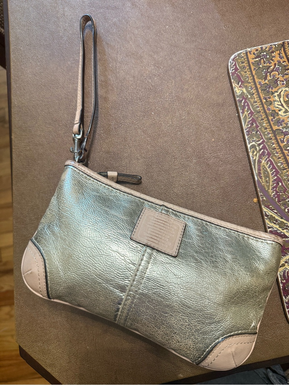 Coach Metallic Gold Leather Wristlet with Tan Trim - Picture 5 of 8